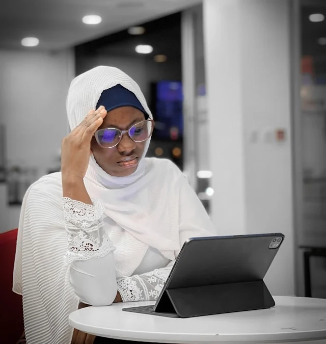 My Job Feels Meaningless: 8 Proven Ways to Find Purpose Without Quitting
